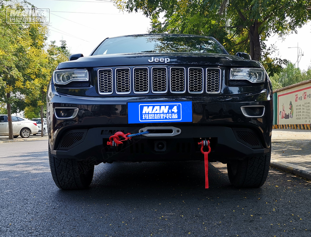 Q235 Jeep Grand Cherokee Bull Bar Front Bumper OEM ISO9001